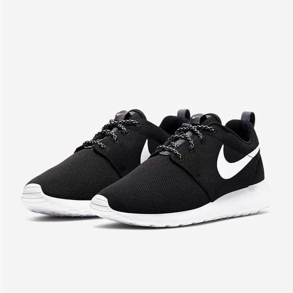 Nike Roshe One - Picture 4 of 9